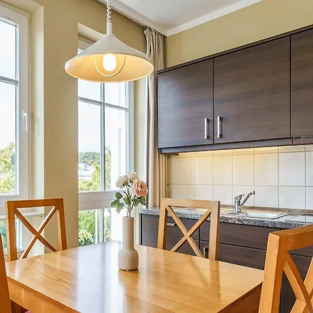 Apartment Mit Badewanne In Sellin (Rugen)